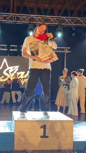 Dansatoare pe treapta 1 la Star Cup